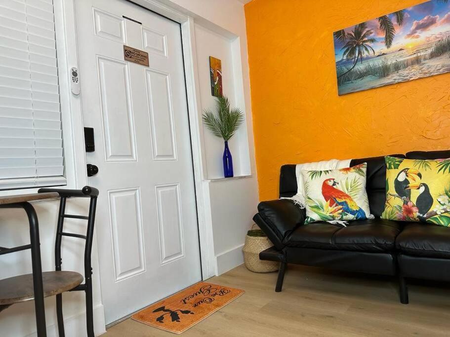 Apartamento Sleeps 3, Casa Tropical In Miami Exterior foto